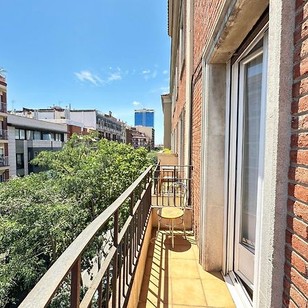 Alojamiento Nuevo Valenci Barcelona Ngoại thất bức ảnh