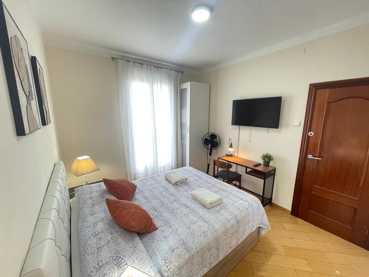 Alojamiento Nuevo Valenci Barcelona Ngoại thất bức ảnh