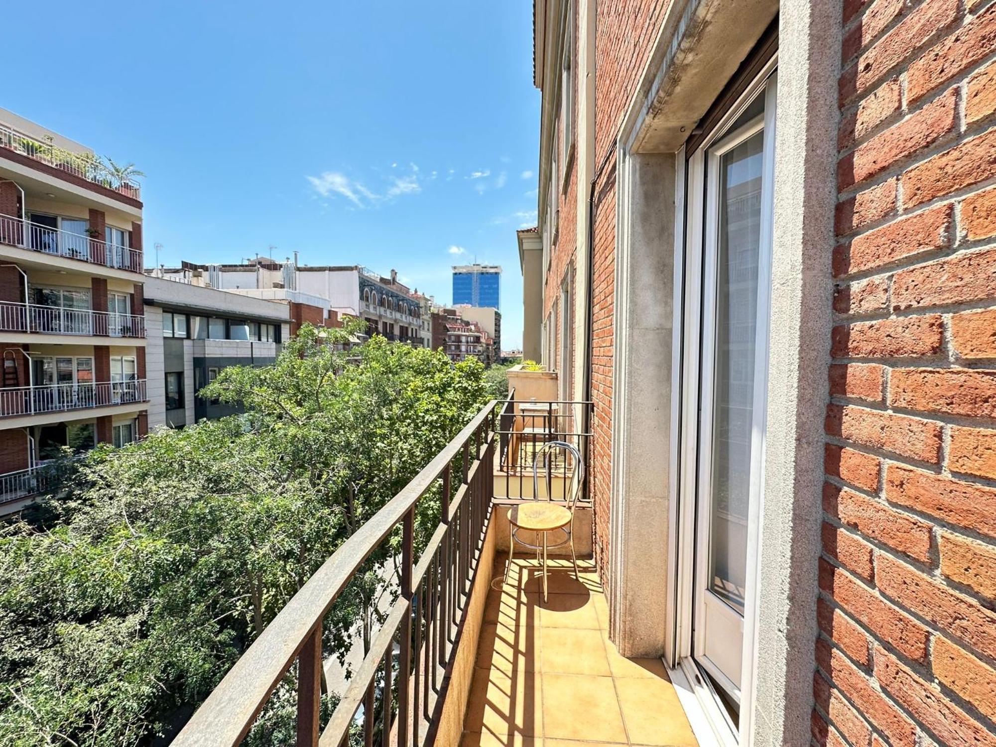 Alojamiento Nuevo Valenci Barcelona Ngoại thất bức ảnh