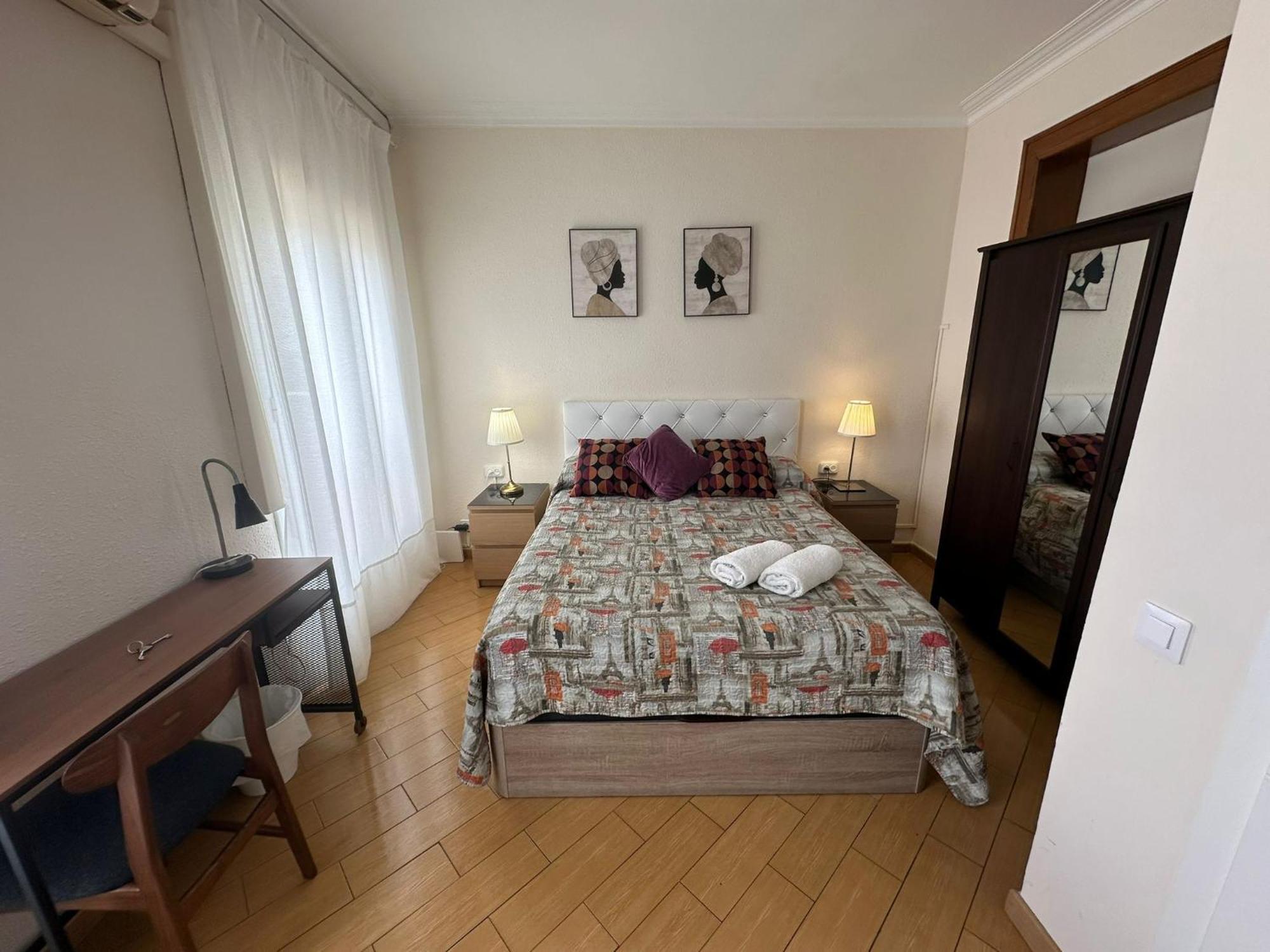 Alojamiento Nuevo Valenci Barcelona Ngoại thất bức ảnh