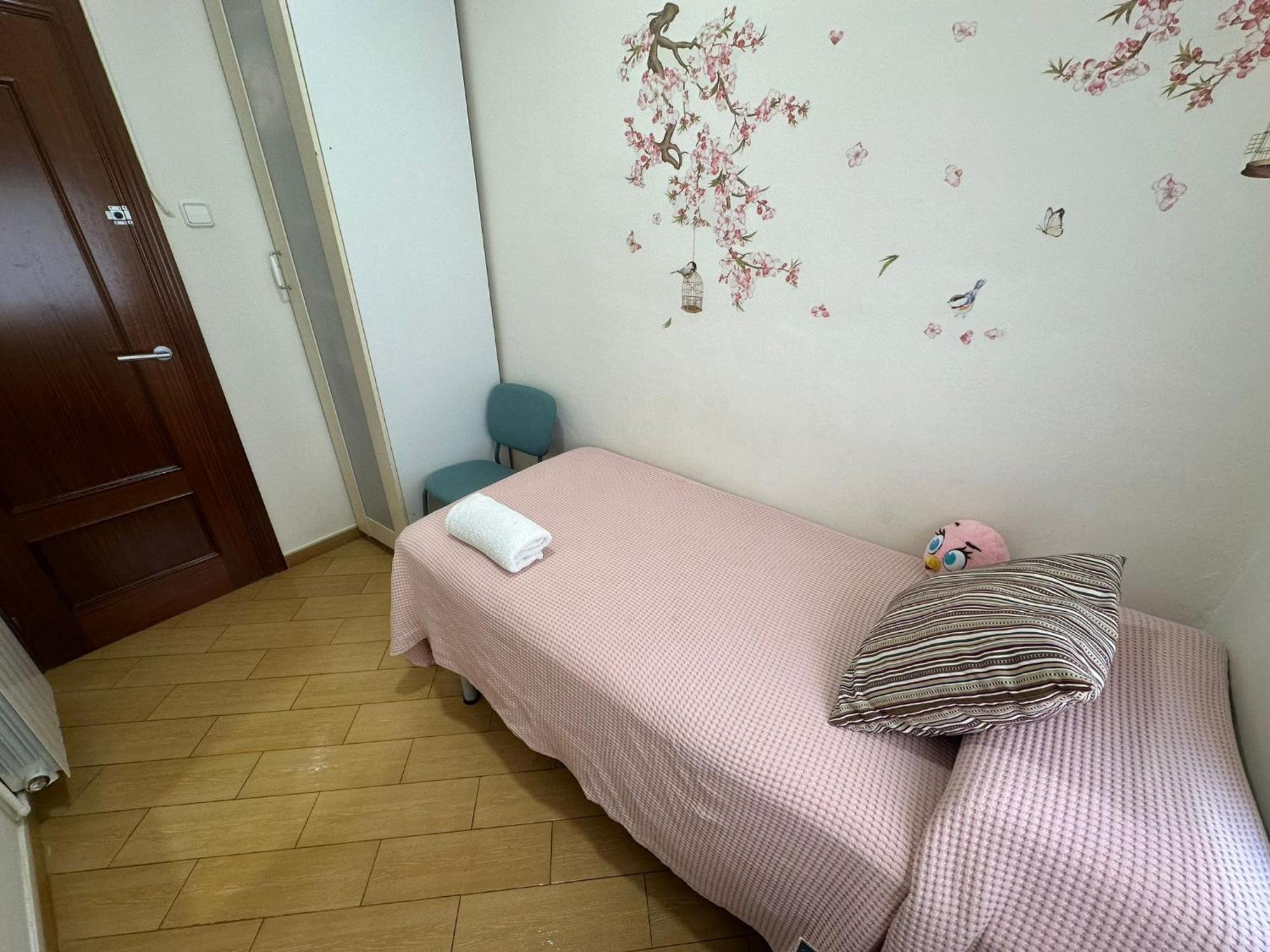 Alojamiento Nuevo Valenci Barcelona Ngoại thất bức ảnh