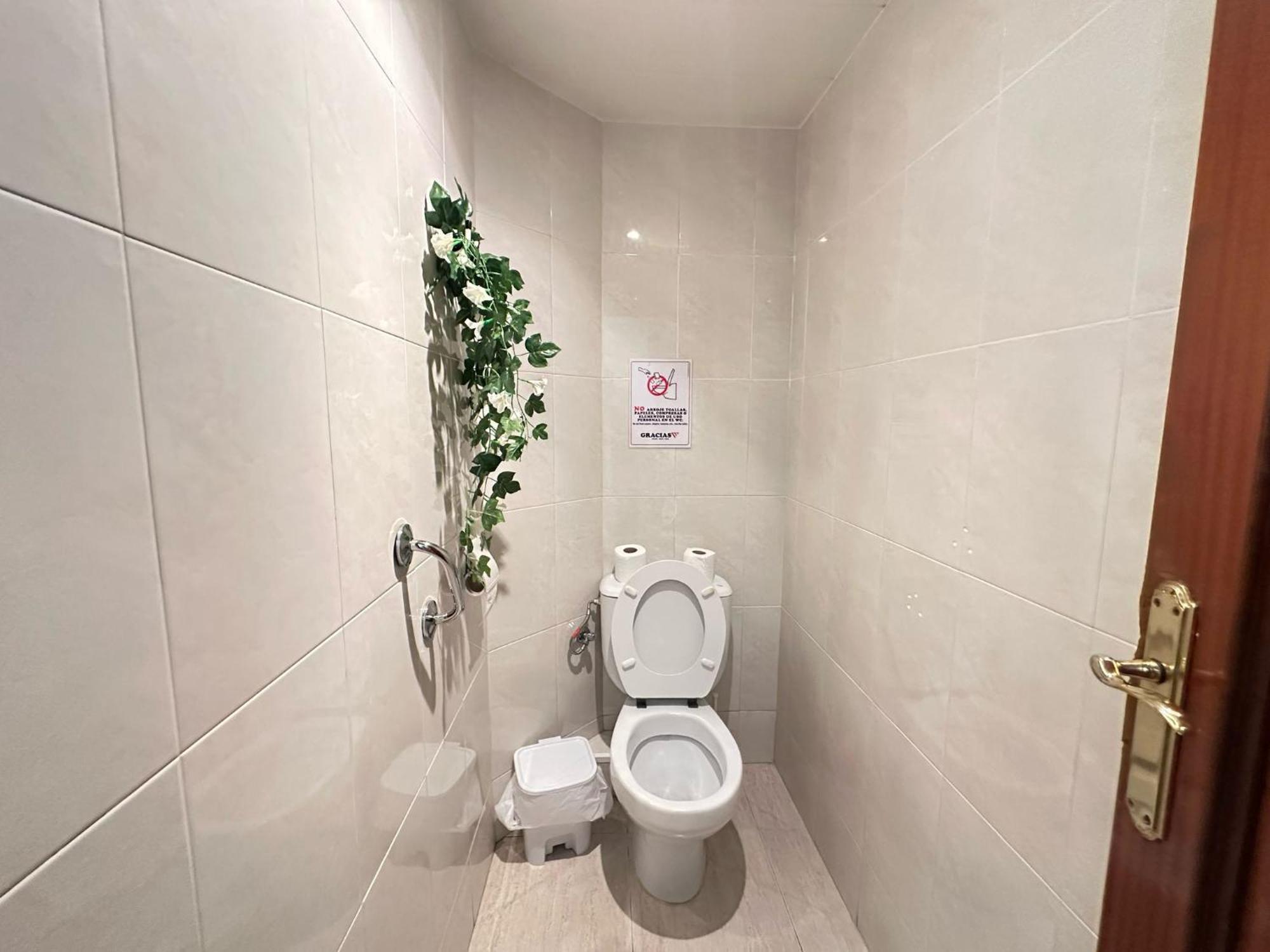 Alojamiento Nuevo Valenci Barcelona Ngoại thất bức ảnh